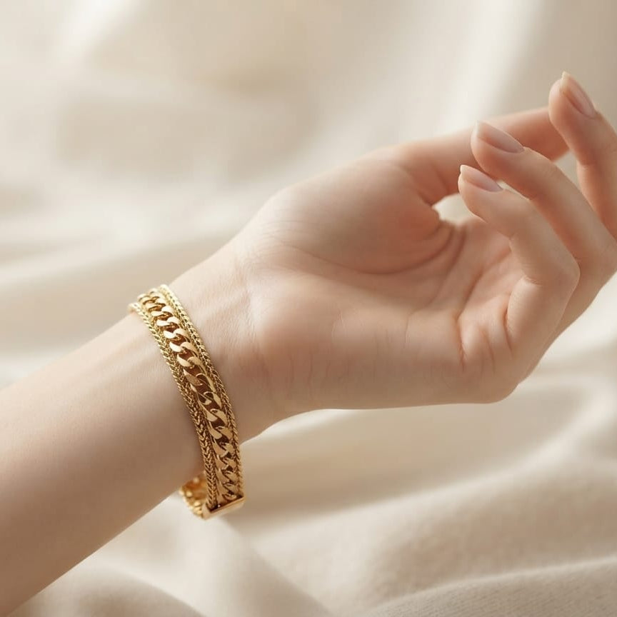 Luxury Triple Layer Gold Chain Bracelet for Women – Elegant Statement Bracelet