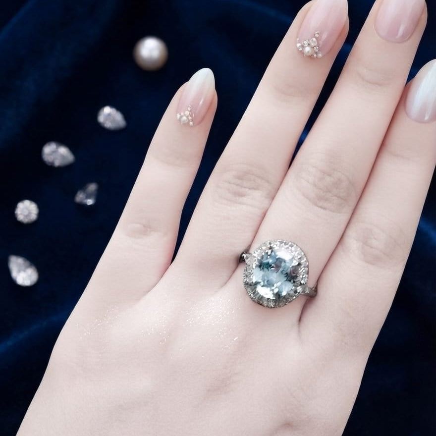 Luxury Ice Blue Crystal Halo Ring for Women