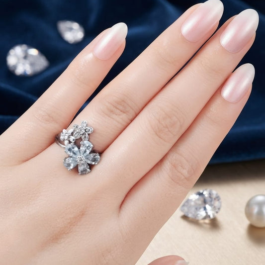 Elegant Crystal Flower Ring for Women – Silver Floral Statement Ring