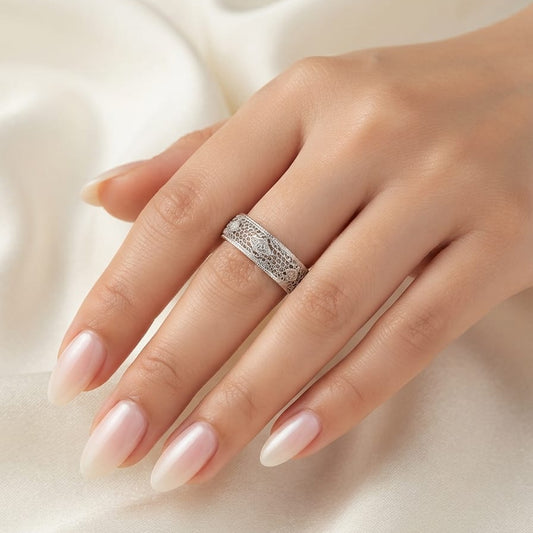 Elegant Silver Crystal Band Ring for Women – Minimalist Sparkling Stackable Ring